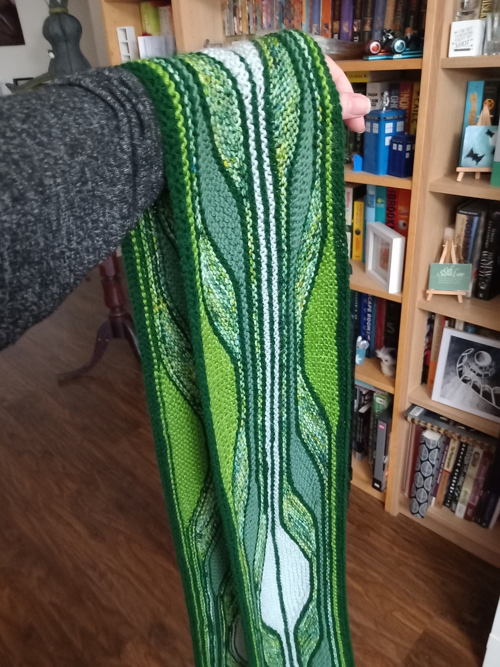 Topographical Scarf: It is Done