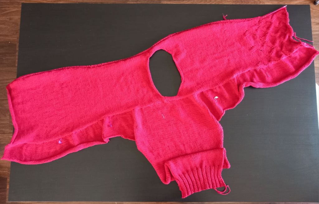 WiP Wednesday: Mysterious Sweater&nbsp;Restarted